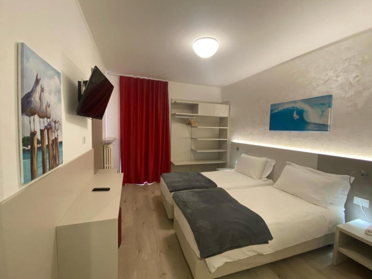 Hotel Angelini トルボレ エクステリア 写真