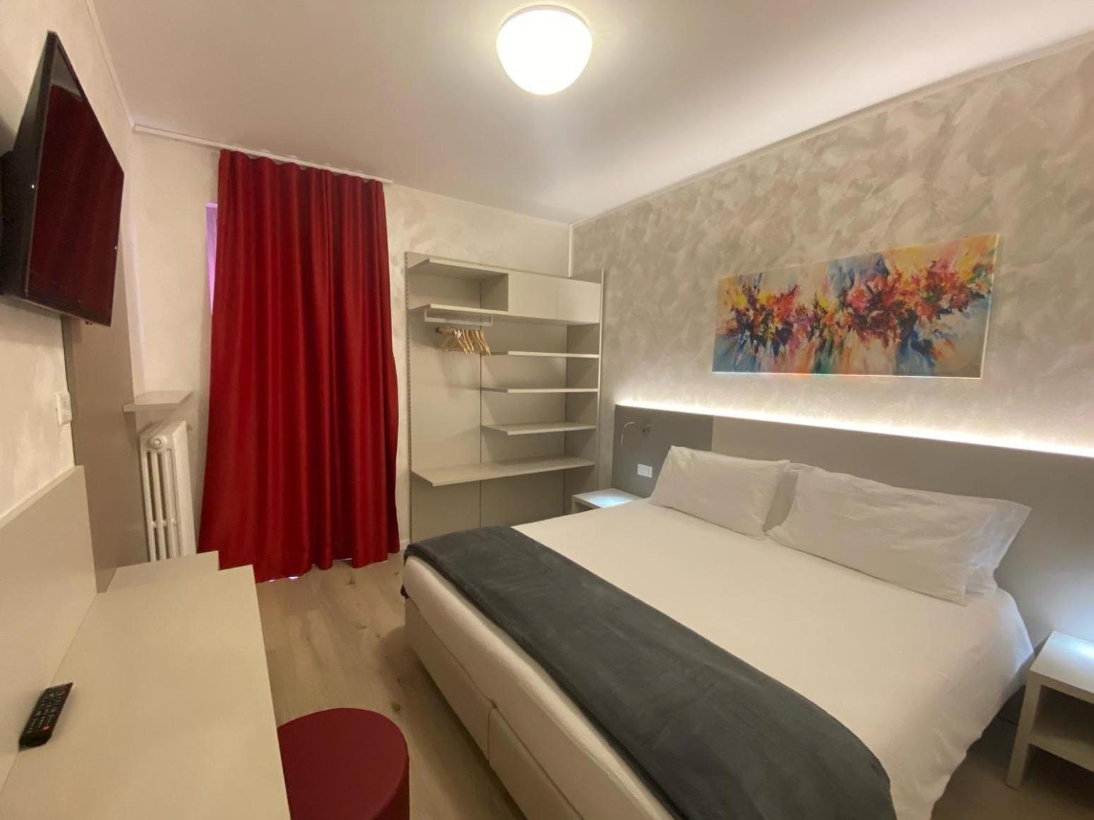 Hotel Angelini トルボレ エクステリア 写真