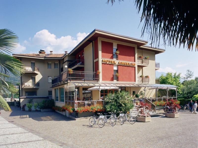 Hotel Angelini トルボレ エクステリア 写真