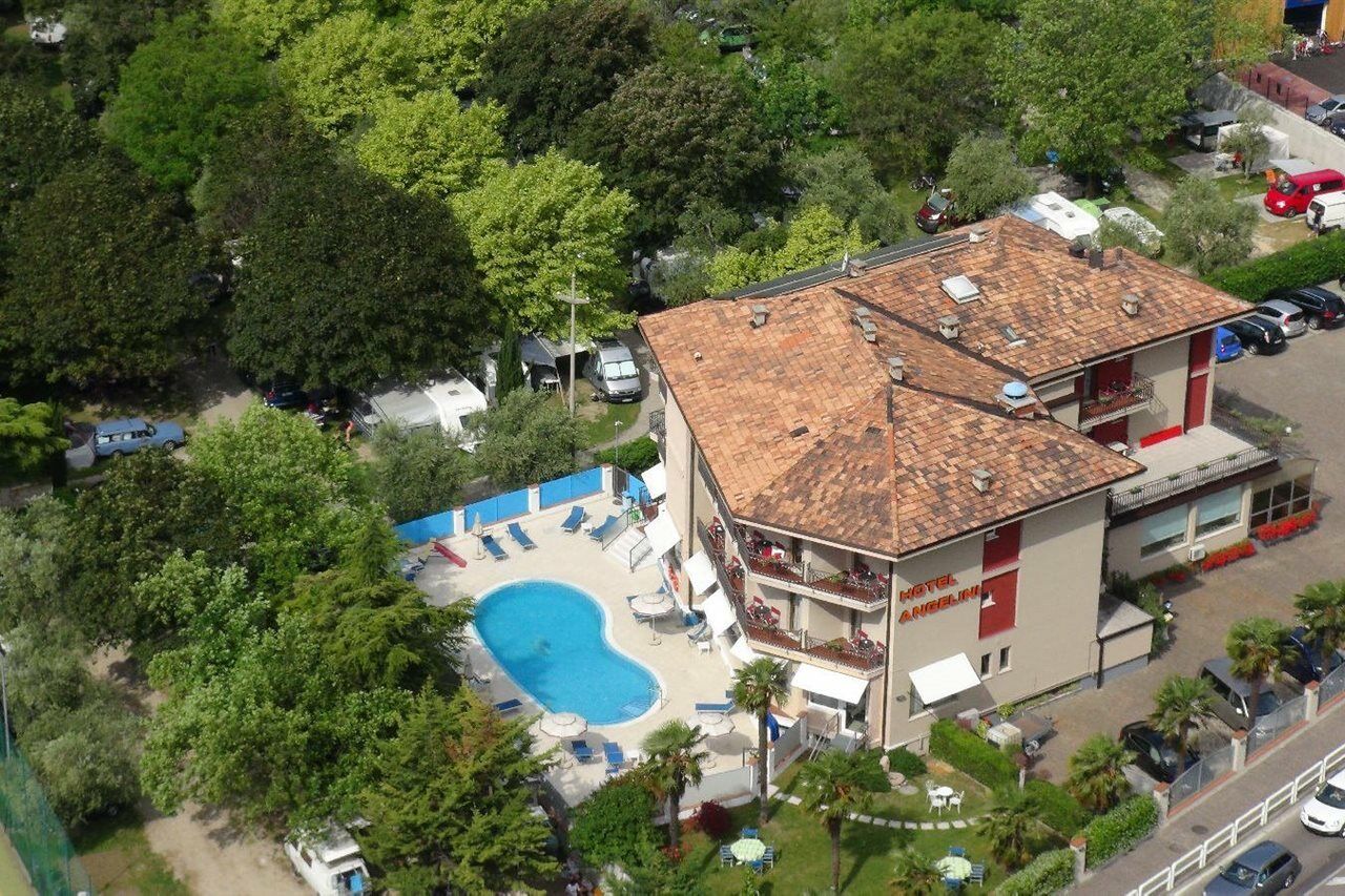 Hotel Angelini トルボレ エクステリア 写真