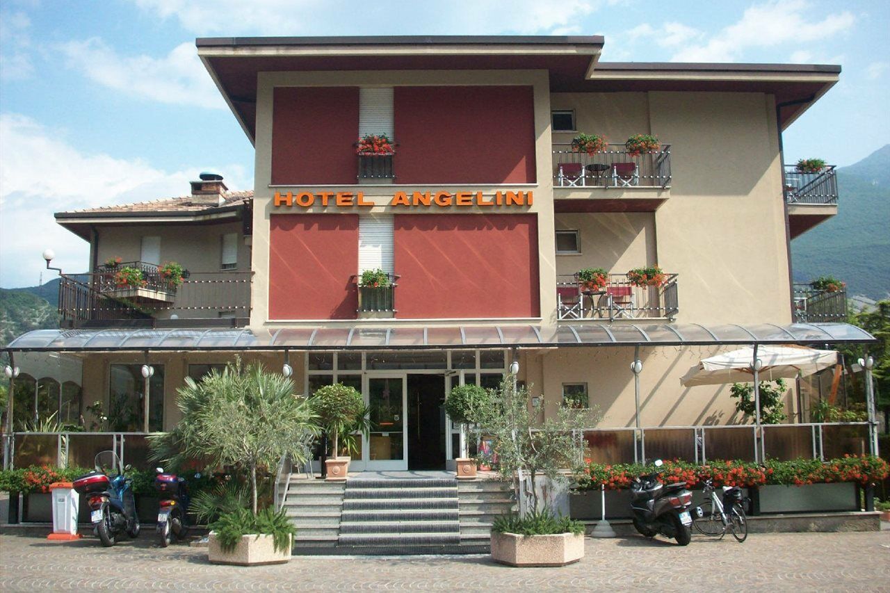 Hotel Angelini トルボレ エクステリア 写真